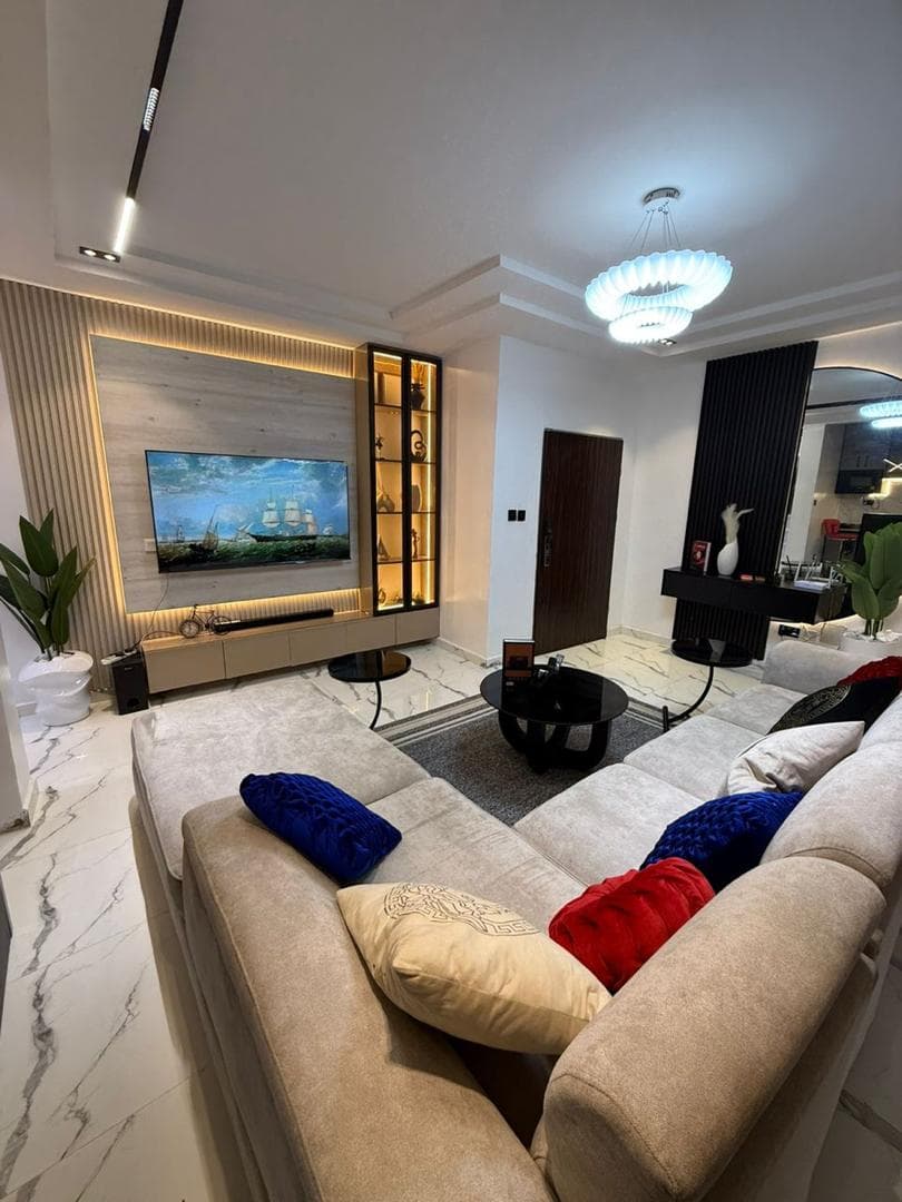 Audrey’s Luxury Apartments — 2-bedroom apartment in Municipal Area Council, Abuja — photo 1 of 10 (Dwelns)