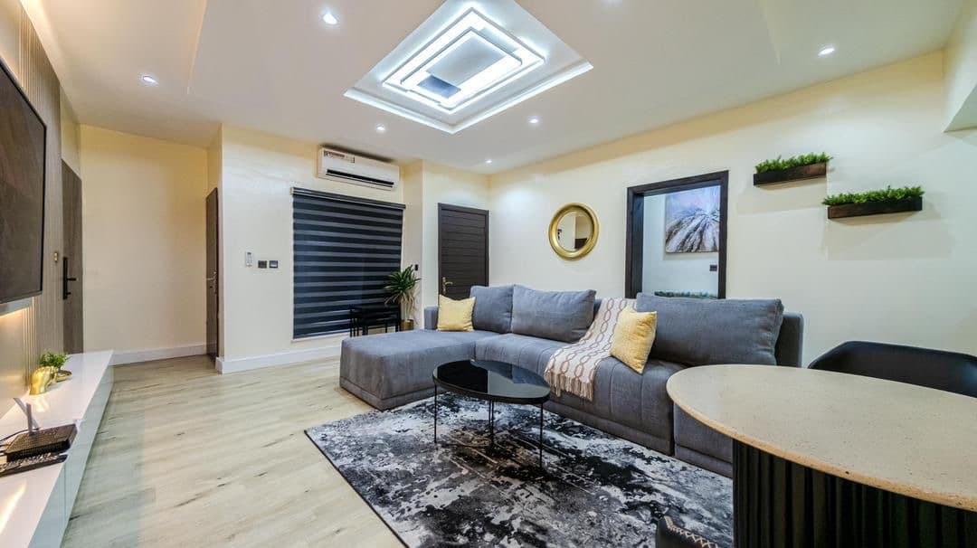 Exquisite 2 bedroom apartment — 2-bedroom apartment in Lekki, Lagos — photo 1 of 10 (Dwelns)