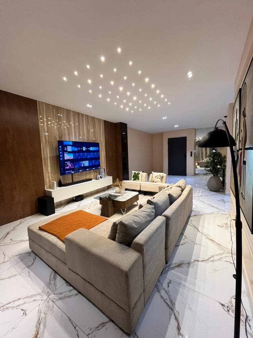 2 Bedroom Apartment — 2-bedroom apartment in Lekki, Lagos — photo 1 of 10 (Dwelns)