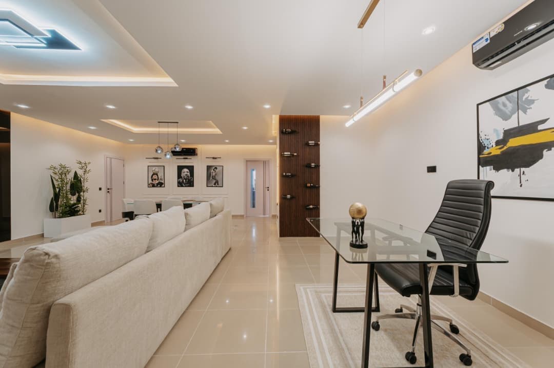 Spacious 3 Bedroom Apartment — 3-bedroom apartment in Ikoyi, Lagos — photo 1 of 10 (Dwelns)